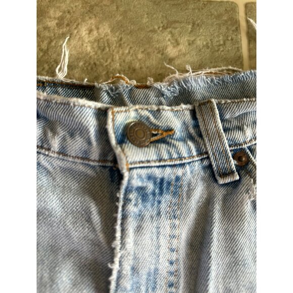 VTG Levi’s 505 Denim Shorts W32 Regular Fit USA Made 90's Jorts Light Mens Jeans - Picture 2 of 10